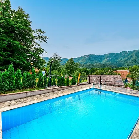 Bozica By Interhome Case de vacanță